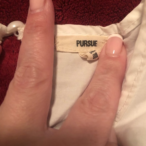 Spain B / White beautiful Dress sleeves handmade, Dress is in New condition - Picture 3 of 15